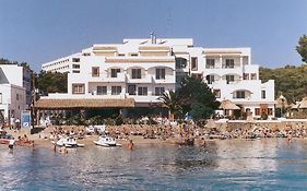 Apartamentos Playa Es Cana Apartment Es Canar (ibiza) Spain